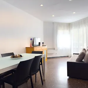 rentalmar-atlantida-apartamentos-salou.catalonia-hotels.com/